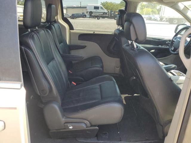 Photo 11 from auction – 2011 CHRYSLER TOWN & COU with VIN 2A4RR8DG9BR714330