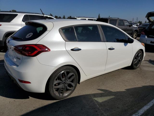Photo 3 from auction – 2016 KIA FORTE SX with VIN KNAFZ5A30G5592175