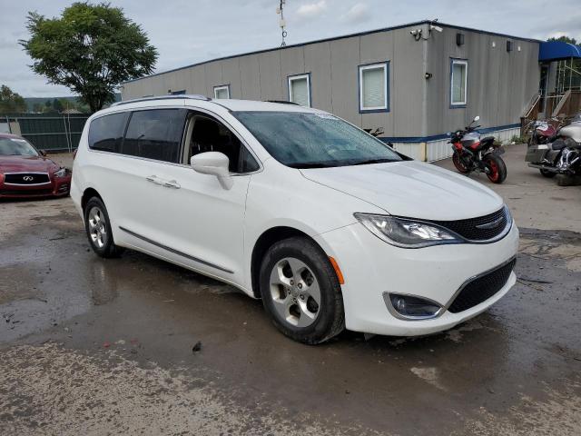 Photo 4 from auction – 2017 CHRYSLER PACIFICA T with VIN 2C4RC1EG1HR541859