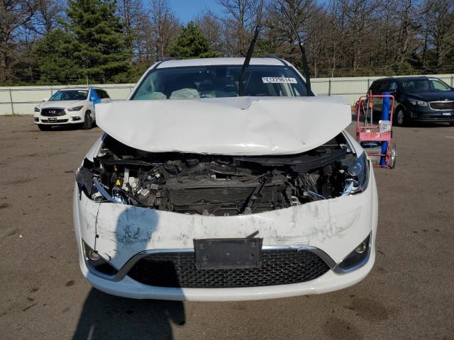 Photo 5 from auction – 2018 CHRYSLER PACIFICA T with VIN 2C4RC1BG7JR124062