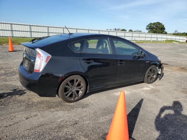 Photo 3 from auction – 2013 TOYOTA PRIUS with VIN JTDKN3DU1D5584264