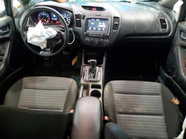 Photo 8 from auction – 2017 KIA FORTE LX with VIN 3KPFL4A7XHE064196