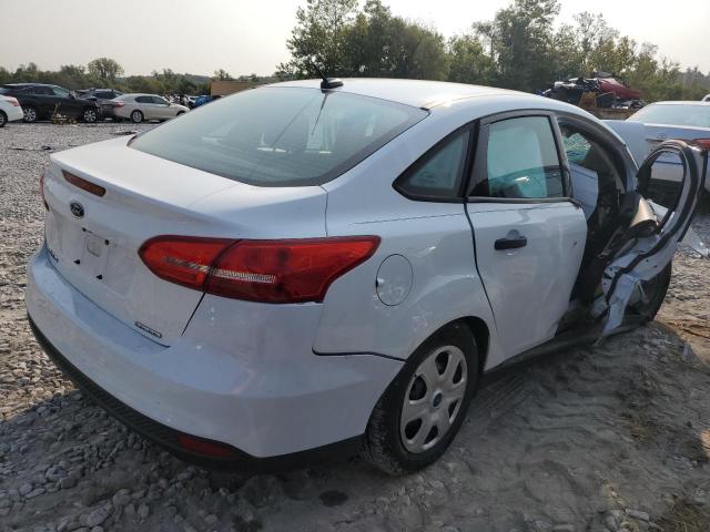 Photo 3 from auction – 2015 FORD FOCUS S with VIN 1FADP3E26FL255659