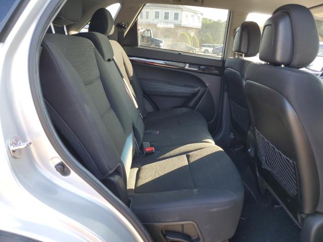 Photo 11 from auction – 2014 KIA SORENTO LX with VIN 5XYKT4A71EG471336