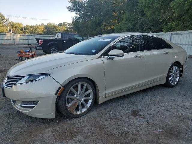 LINCOLN MKZ 2016 with VIN 3LN6L2JK3GR619095 - Photo from auction