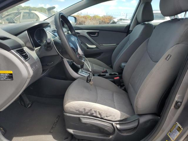 Photo 7 from auction – 2012 HYUNDAI ELANTRA GL with VIN 5NPDH4AE5CH113946