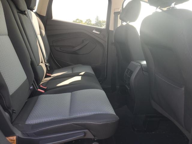 Photo 10 from auction – 2017 FORD ESCAPE SE with VIN 1FMCU9GD1HUB94987