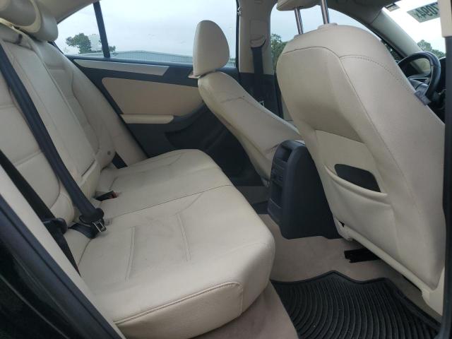 Photo 10 from auction – 2011 VOLKSWAGEN JETTA SEL with VIN 3VWLX7AJ8BM337571