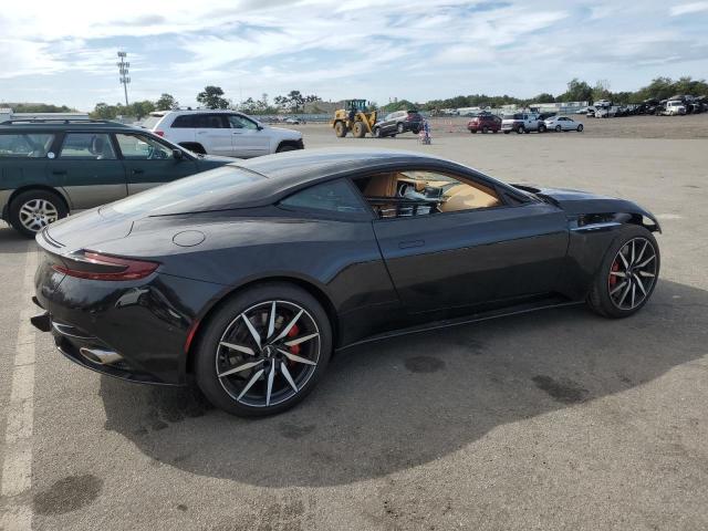 Photo 3 from auction – 2017 ASTON MARTIN DB11 with VIN SCFRMFAV0HGL01445