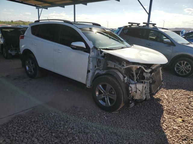 Photo 4 from auction – 2015 TOYOTA RAV4 XLE with VIN JTMRFREV8FD104722