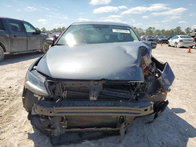 Photo 5 from auction – 2017 VOLKSWAGEN JETTA S with VIN 3VW2B7AJ0HM260715