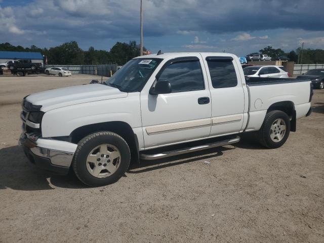 CHEVROLET SILVERADO 2006 with VIN 1GCEC19T96Z147891 - Photo from auction