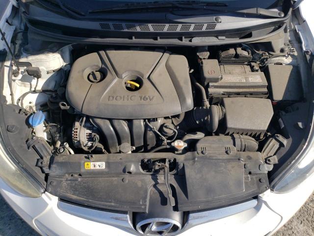 Photo 11 from auction – 2016 HYUNDAI ELANTRA SE with VIN 5NPDH4AE2GH762903