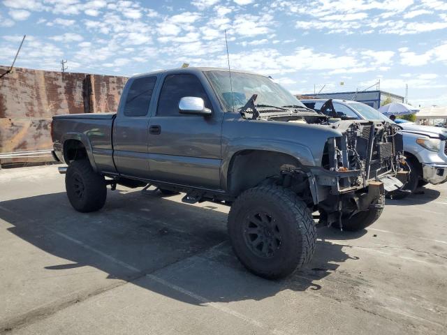 Photo 4 from auction – 2002 CHEVROLET SILVERADO with VIN 1GCHC29G52E103474