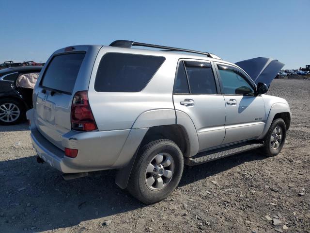 Photo 3 from auction – 2004 TOYOTA 4RUNNER SR with VIN JTEBU14R548012921