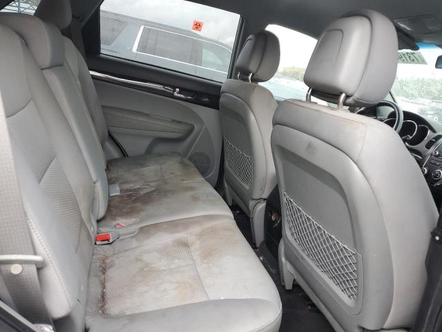 Photo 11 from auction – 2011 KIA SORENTO with VIN 5XYKT3A19BG044052
