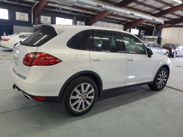 Photo 3 from auction – 2014 PORSCHE CAYENNE with VIN WP1AF2A2XELA44428