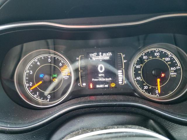 Photo 9 from auction – 2019 JEEP CHEROKEE L with VIN 1C4PJLLB3KD296654