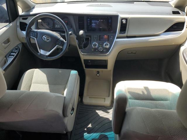 Photo 8 from auction – 2017 TOYOTA SIENNA with VIN 5TDZZ3DC5HS857541