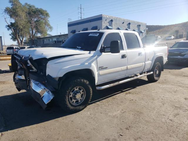 CHEVROLET SILVERADO 2004 with VIN 1GCHK23214F190061 - Photo from auction