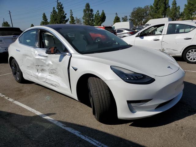 Photo 4 from auction – 2018 TESLA MODEL 3 with VIN 5YJ3E1EBXJF122298