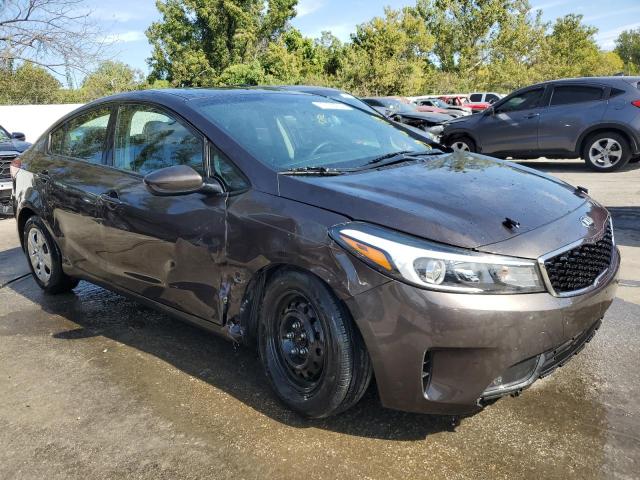 Photo 4 from auction – 2017 KIA FORTE LX with VIN 3KPFK4A76HE020294