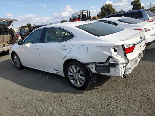 Photo 2 from auction – 2015 LEXUS ES 300H with VIN JTHBW1GG6F2100776