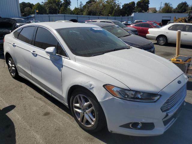 Photo 4 from auction – 2013 FORD FUSION SE with VIN 3FA6P0HR0DR330273