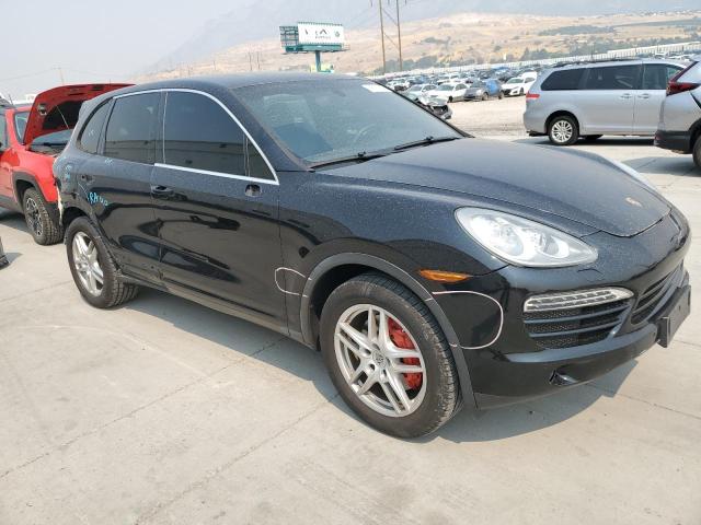 Photo 4 from auction – 2013 PORSCHE CAYENNE with VIN WP1AA2A29DLA08162
