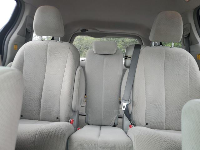 Photo 10 from auction – 2012 TOYOTA SIENNA LE with VIN 5TDKK3DC0CS253748