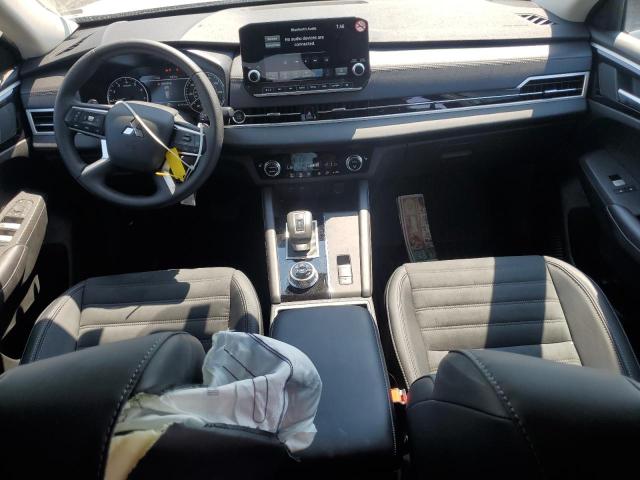 Photo 8 from auction – 2024 MITSUBISHI OUTLANDER with VIN JA4J3VA80RZ074325