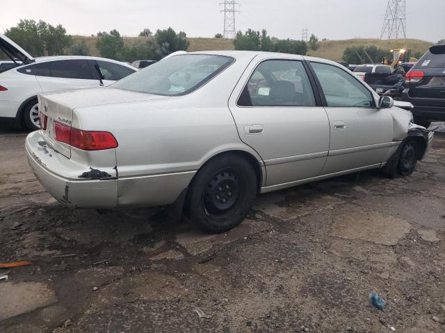 Photo 3 from auction – 2000 TOYOTA CAMRY CE with VIN JT2BG22K6Y0468947