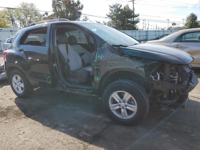 Photo 4 from auction – 2021 CHEVROLET TRAX 1LT with VIN KL7CJLSB7MB329490
