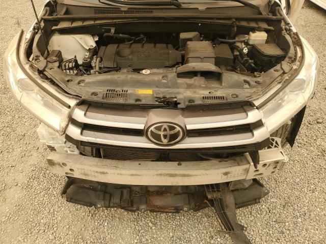 Photo 12 from auction – 2019 TOYOTA HIGHLANDER with VIN 5TDZARFH5KS042492