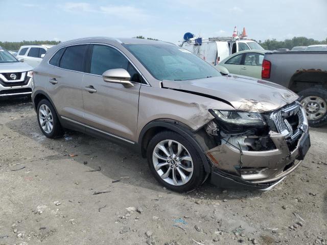 Photo 4 from auction – 2019 LINCOLN MKC SELECT with VIN 5LMCJ2D94KUL12339