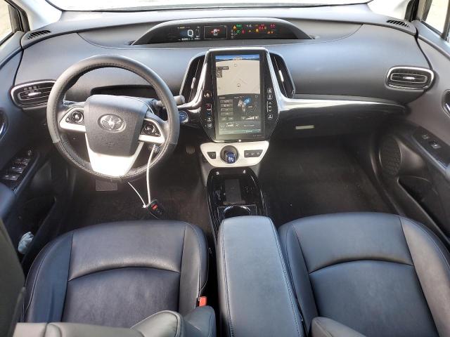Photo 8 from auction – 2018 TOYOTA PRIUS PRIM with VIN JTDKARFP9J3071745