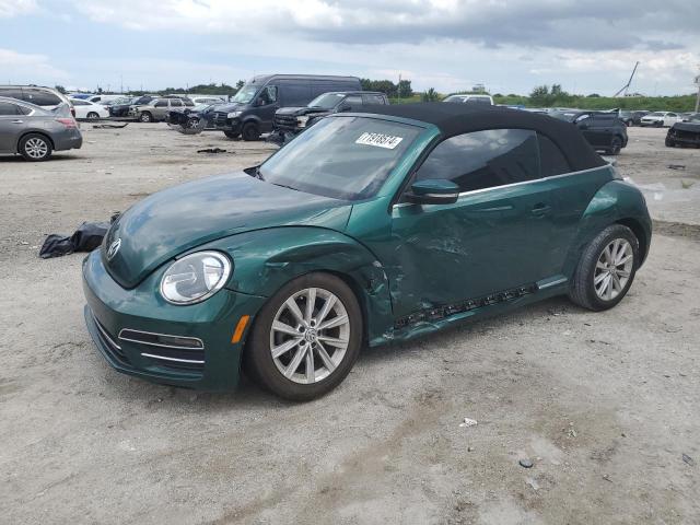 VOLKSWAGEN BEETLE S 2018 with VIN 3VW5DAAT4JM507553 - Photo from auction