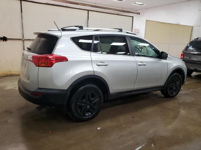 Photo 3 from auction – 2013 TOYOTA RAV4 LE with VIN 2T3BFREV4DW014274