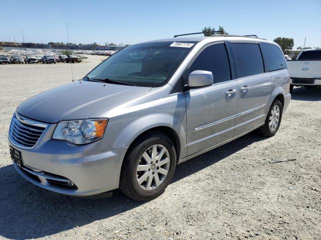 Photo 1 from auction – 2015 CHRYSLER TOWN & COU with VIN 2C4RC1BG5FR751513