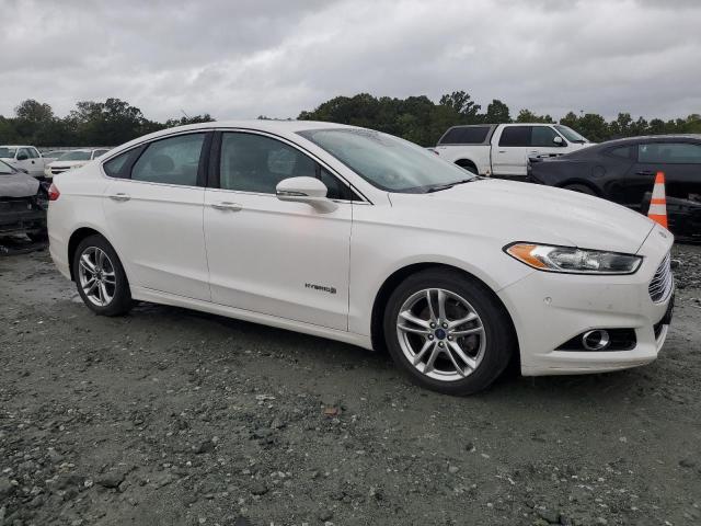Photo 4 from auction – 2016 FORD FUSION TIT with VIN 3FA6P0RU0GR275671
