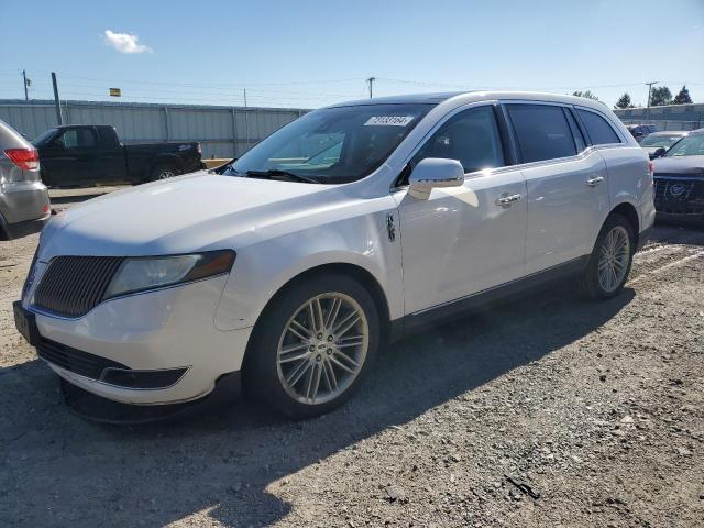 LINCOLN MKT 2013 with VIN 2LMHJ5AT5DBL55613 - Photo from auction