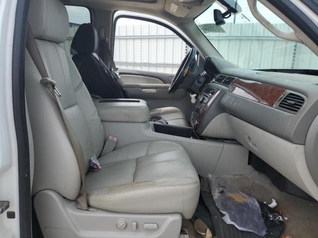 Photo 7 from auction – 2008 CHEVROLET AVALANCHE with VIN 3GNEC12028G221064