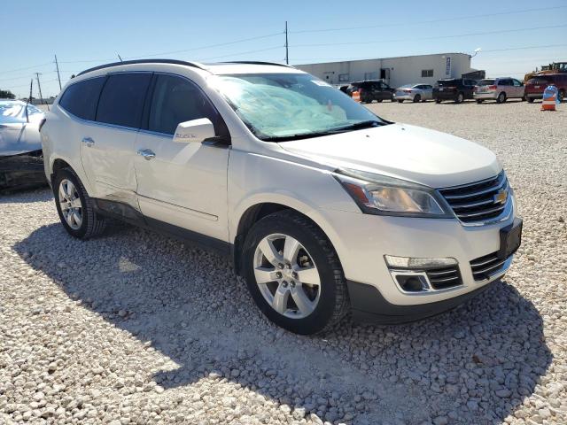 Photo 4 from auction – 2015 CHEVROLET TRAVERSE L with VIN 1GNKRJKD3FJ242439