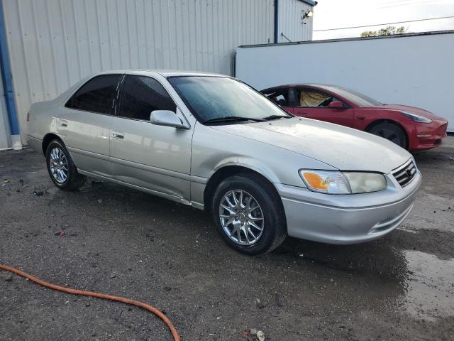Photo 4 from auction – 2000 TOYOTA CAMRY CE with VIN JT2BG22KXY0407780
