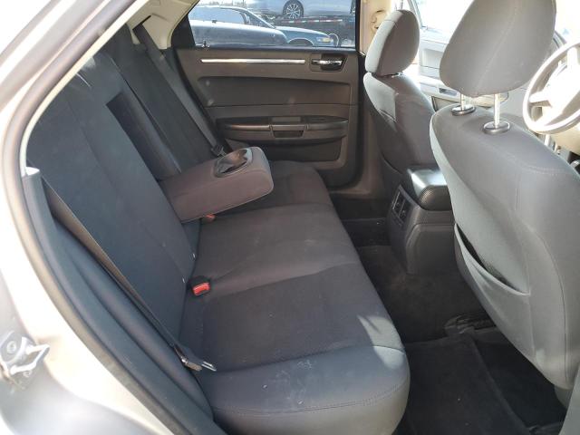 Photo 10 from auction – 2010 CHRYSLER 300 TOURIN with VIN 2C3CA4CD1AH198590