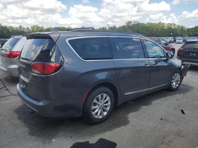 Photo 3 from auction – 2017 CHRYSLER PACIFICA T with VIN 2C4RC1BG8HR844612