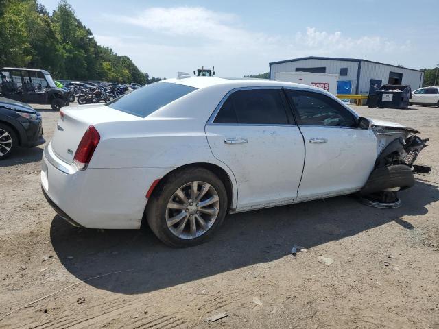 Photo 3 from auction – 2020 CHRYSLER 300 LIMITE with VIN 2C3CCAKG5LH142076