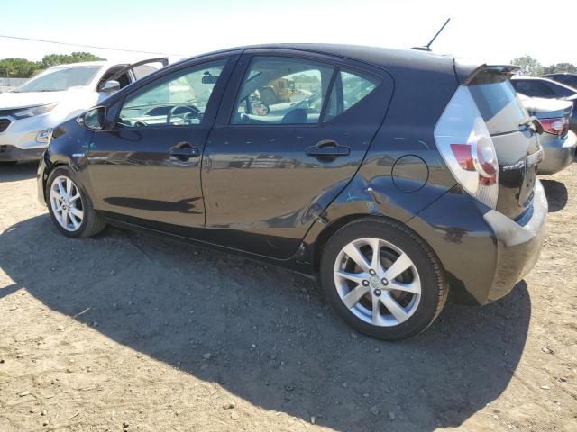 Photo 2 from auction – 2012 TOYOTA PRIUS C with VIN JTDKDTB36C1002274