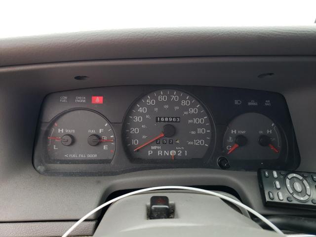 Photo 9 from auction – 2001 MERCURY GRAND MARQ with VIN 2MEFM75W41X619867