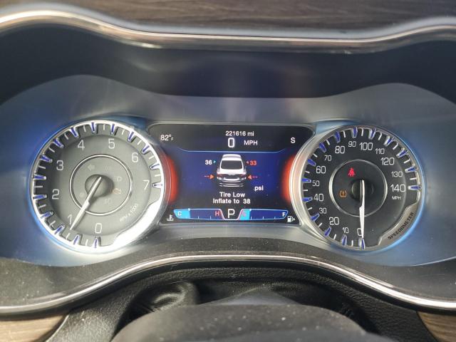 Photo 9 from auction – 2015 CHRYSLER 200 C with VIN 1C3CCCEG3FN512282